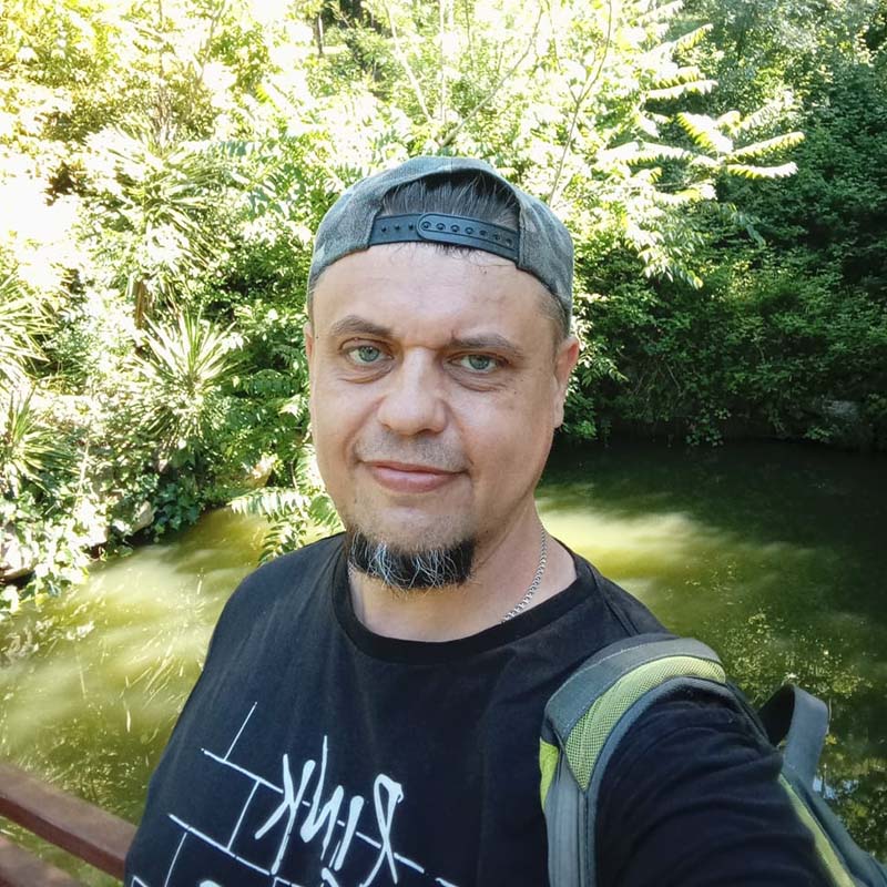  Дмитриев